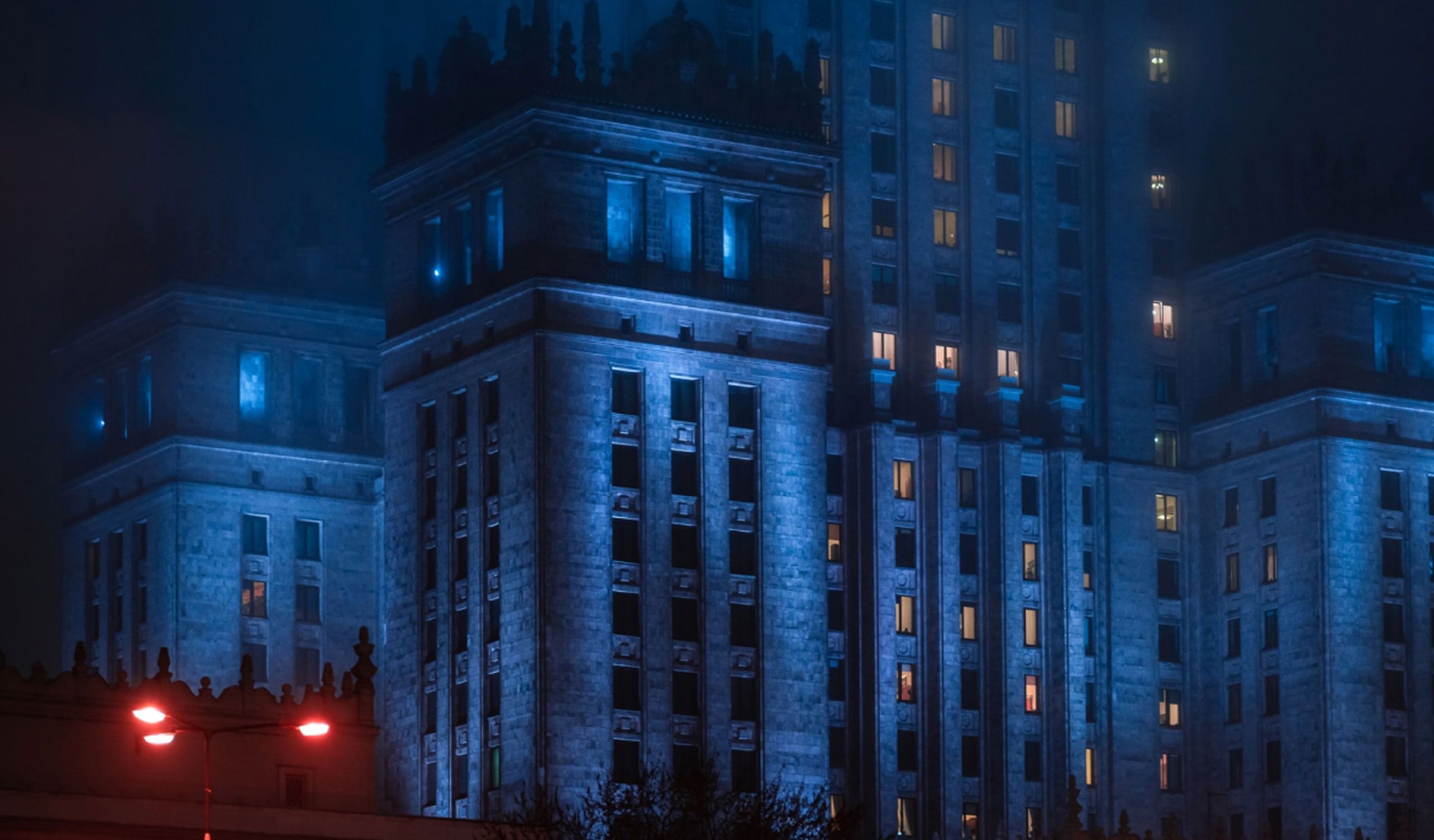 Huge smog in the vicinity of the Palace of Culture and Science